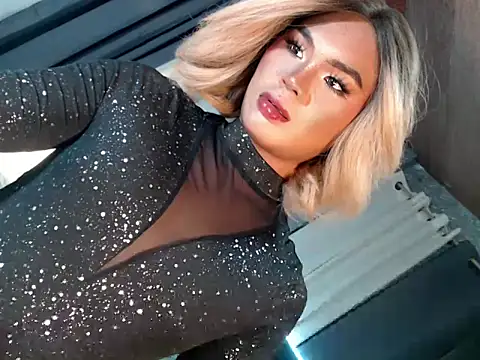 Unholytemptress online show from 11/04/25, 04:55