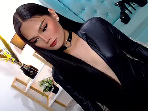 Snapshot of Cleofex chatting on 10/10/25, 10:42 Cleofex online show from 10/10/25, 10:42