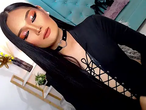 Snapshot of Cleofex chatting on 11/20/25, 11:48 Cleofex online show from 11/20/25, 11:48