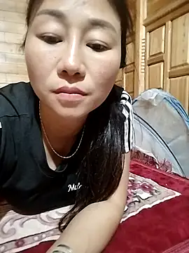 Snapshot of babychill09 chatting on 09/13/25, 12:38 babychill09 online show from 09/13/25, 12:38