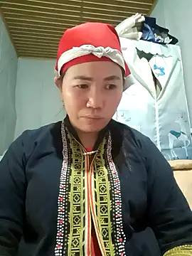 jienrrr online show from 10/19/25, 05:30