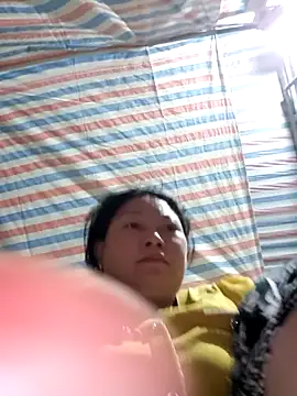 Snapshot of yoowwmr chatting on 11/07/25, 04:51 yoowwmr online show from 11/07/25, 04:51