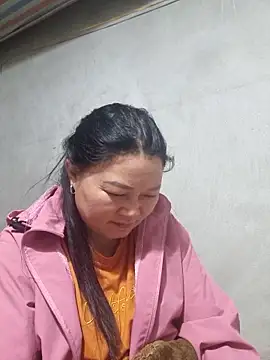 yoowwmr online show from 12/22/25, 01:52