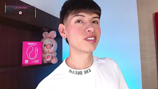 Ezra Storm online show from 11/30/25, 05:22