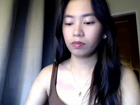 Snapshot of candycrushyyy chatting on 10/13/25, 07:03 candycrushyyy online show from 10/13/25, 07:03