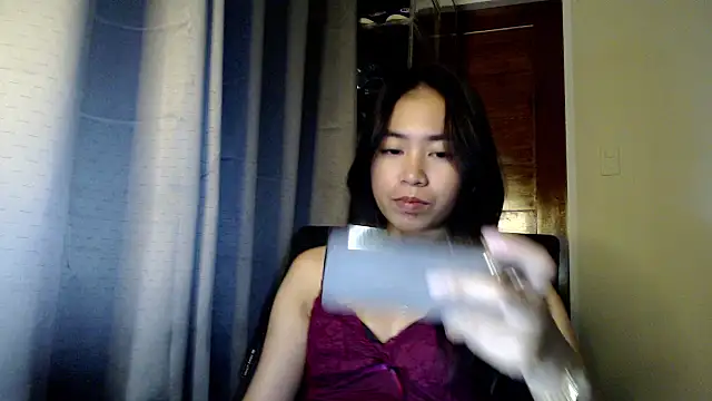 Snapshot of candycrushyyy chatting on 10/14/25, 06:42 candycrushyyy online show from 10/14/25, 06:42