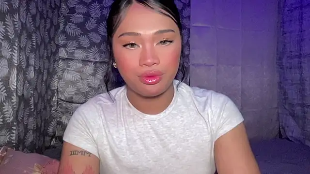 Exotic alyssa69 online show from 04/01/26, 05:43