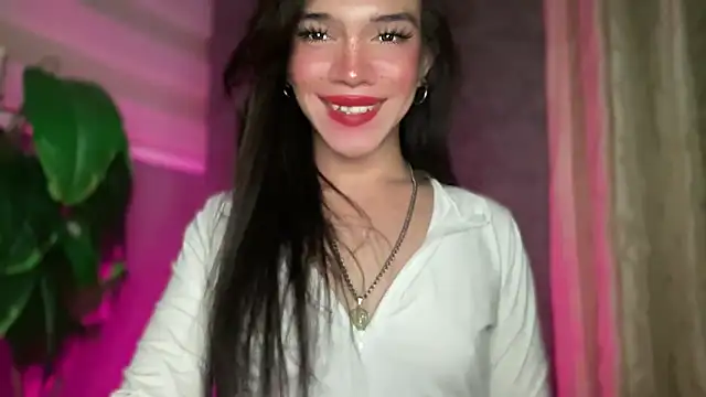 Misselliefayexxx online show from 04/15/26, 01:56