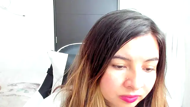 ADHARAMILLER  1111 online show from 04/06/26, 11:16