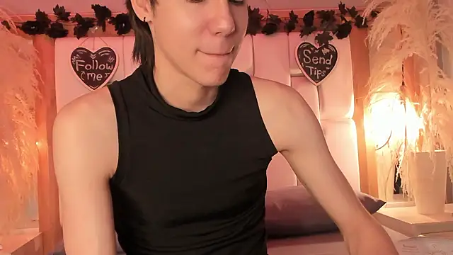 Daphne And Roger online show from 03/07/26, 11:07