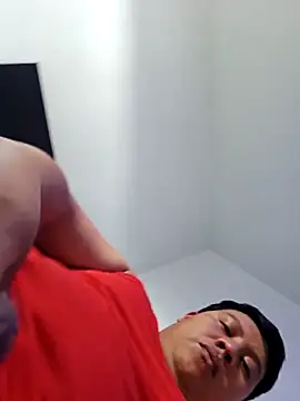 raulcaliente2814 online show from 04/16/26, 07:58