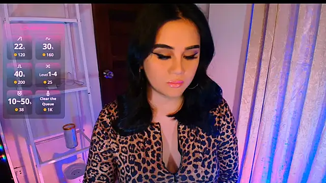 MS VALERIA online show from 11/08/25, 06:02