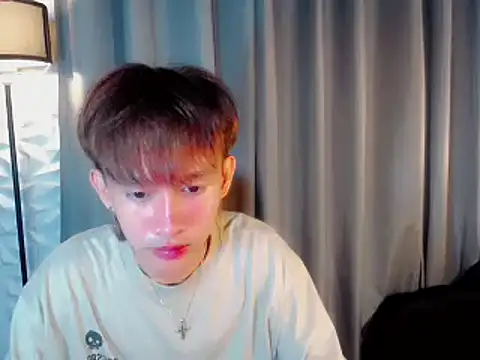 Snapshot of prince_elaijah chatting on 09/10/25, 02:06 prince elaijah online show from 09/10/25, 02:06