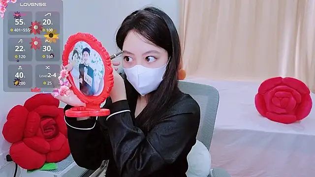 Snapshot of -MinaYoung- chatting on 11/19/25, 02:55 -MinaYoung- online show from 11/19/25, 02:55