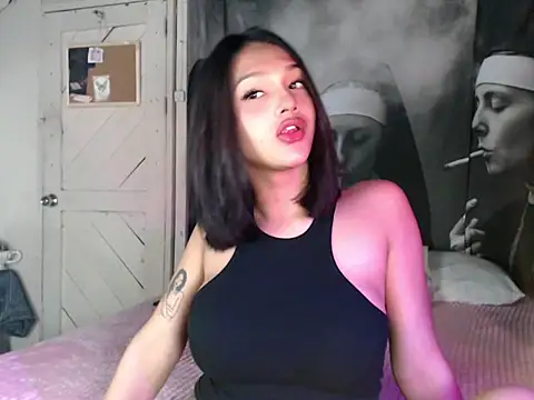 itsmekarinaaa online show from 03/15/26, 11:38