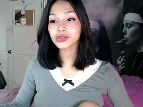 itsmekarinaaa online show from 03/23/26, 07:18