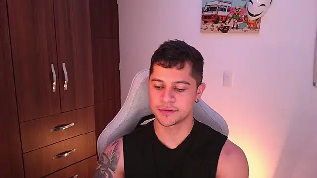 domsantiago  online show from 10/27/25, 01:20