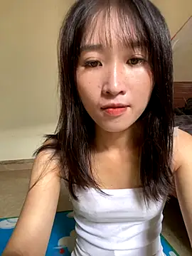 Snapshot of oneyou_400 chatting on 10/09/25, 03:37 oneyou 400 online show from 10/09/25, 03:37