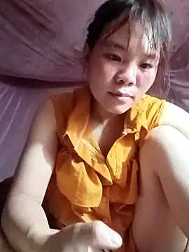 Nguyet135 online show from 04/13/26, 02:00