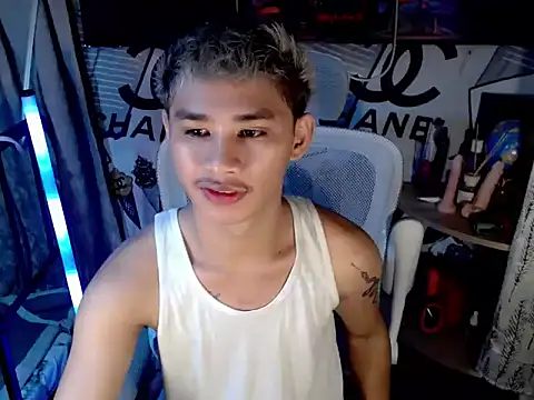 asianhardcock25 online show from 04/13/26, 06:13