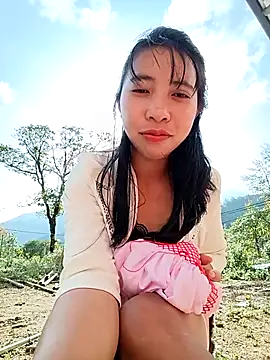 emaame68 online show from 10/23/25, 01:38