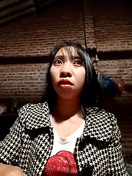 emaame68 online show from 10/25/25, 02:24