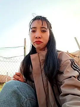 emaame68 online show from 12/21/25, 01:13