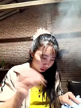 emaame68 online show from 12/22/25, 03:20