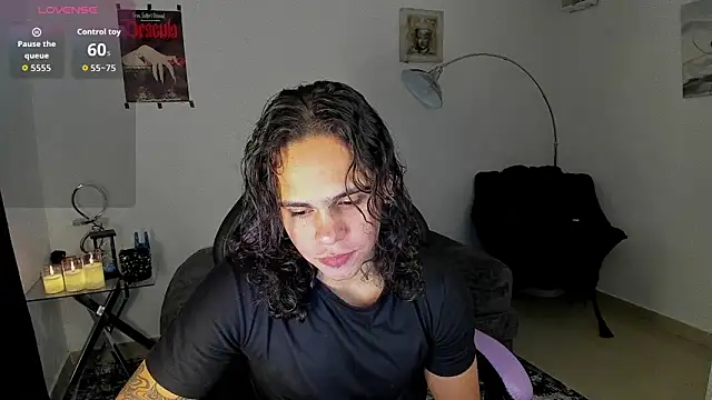 Maximiliano scoott   online show from 11/25/25, 10:43