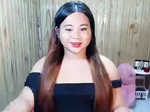 Snapshot of queen_staceyy chatting on 07/08/26, 09:52 queen staceyy online show from 07/08/26, 09:52