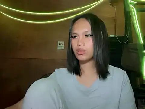 Snapshot of My_sweet_ladyboy chatting on 07/02/26, 04:13 My sweet ladyboy online show from 07/02/26, 04:13