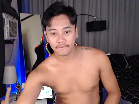 alexsuckable01 online show from 04/24/26, 07:05