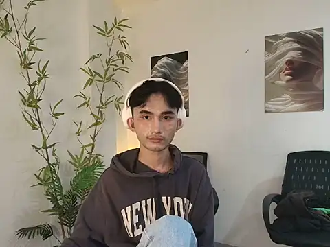 twink pinoy online show from 06/25/26, 09:03
