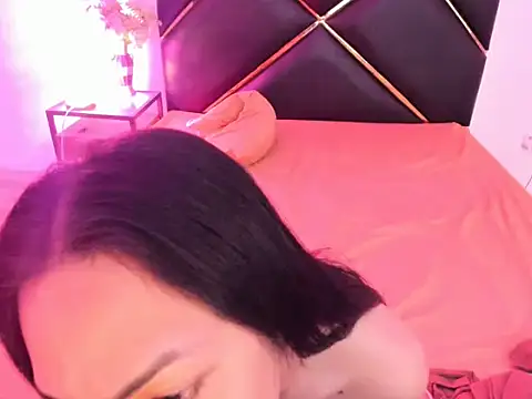 BiniDayan17 online show from 02/04/26, 03:23