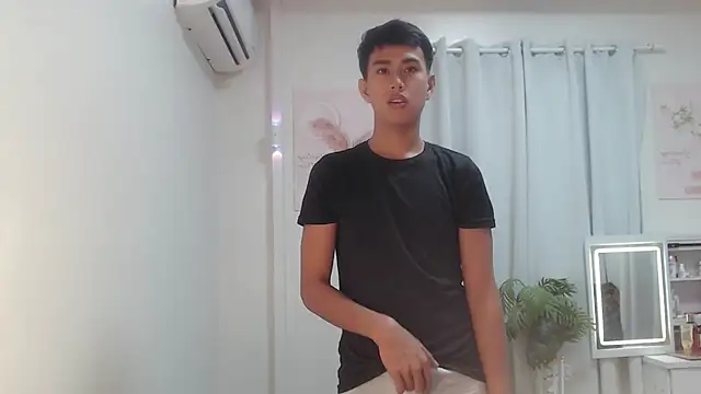 shokolet 2001 online show from 01/11/26, 01:21