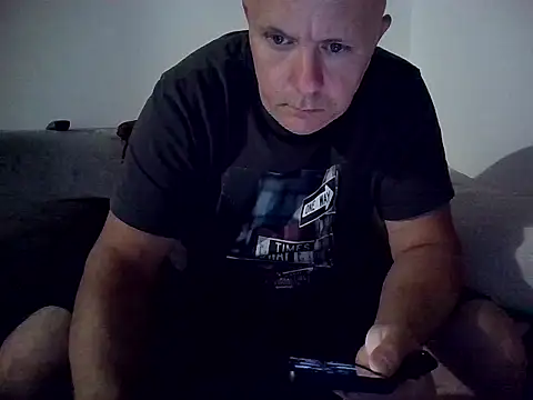 DaDDyLoVeSu83 online show from 05/29/26, 07:23