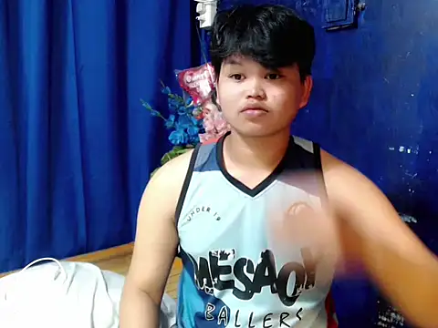 Reynelcock online show from 01/08/26, 04:09