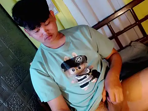 Reynelcock online show from 01/18/26, 06:39