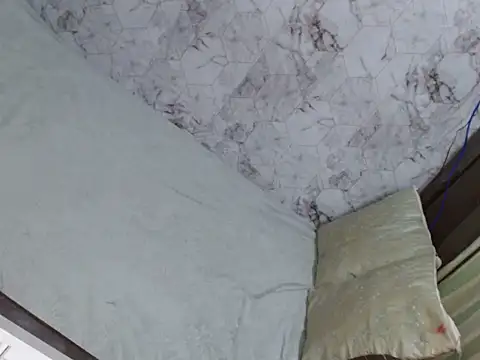 ASIAN KATE online show from 12/22/25, 04:26