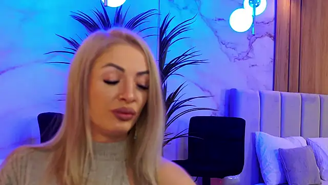 Izabellle02 online show from 03/04/26, 05:02