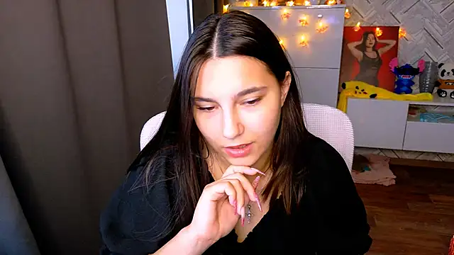 Snapshot of Arianna_Grend chatting on 09/10/25, 12:38 Arianna Grend online show from 09/10/25, 12:38