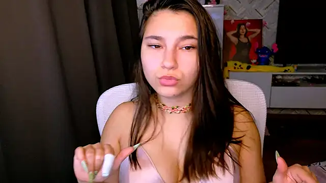 Snapshot of Arianna_Grend chatting on 10/14/25, 10:05 Arianna Grend online show from 10/14/25, 10:05