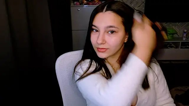 Snapshot of Arianna_Grend chatting on 12/15/25, 01:15 Arianna Grend online show from 12/15/25, 01:15