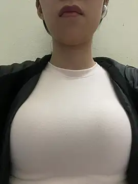 meomeo2k6 online show from 02/13/26, 03:08