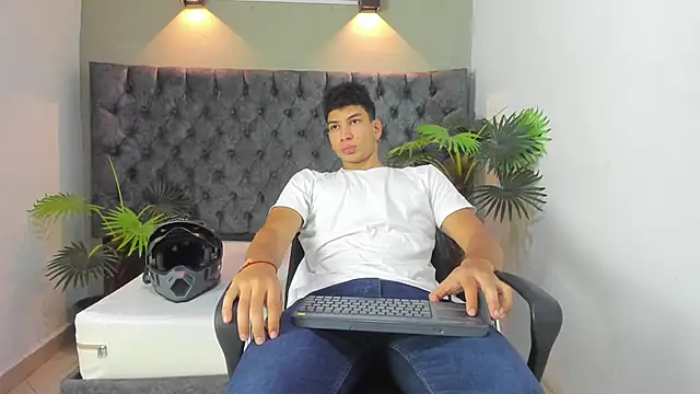 ALAN REDINGER online show from 09/15/25, 01:00