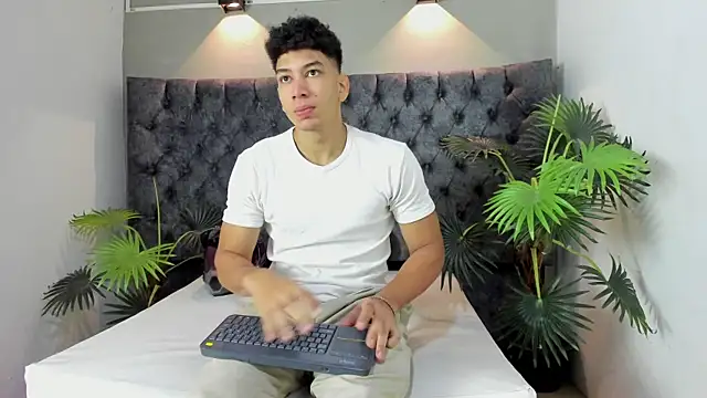 ALAN REDINGER online show from 10/29/25, 01:02