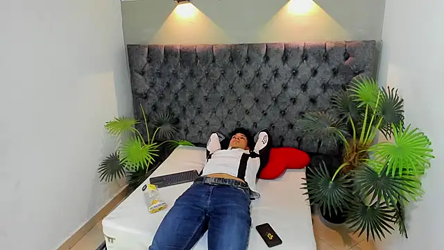 ALAN REDINGER online show from 11/22/25, 01:10