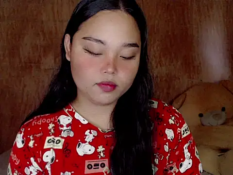  Lylia online show from 09/17/25, 05:31