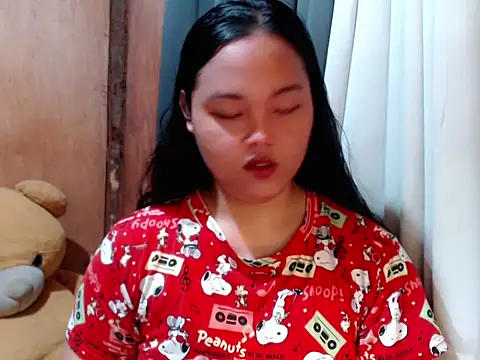  Lylia online show from 02/15/26, 05:15