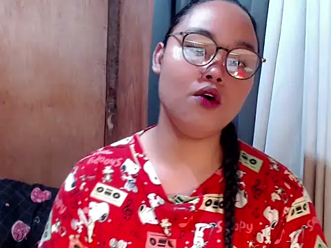  Lylia online show from 02/23/26, 08:17